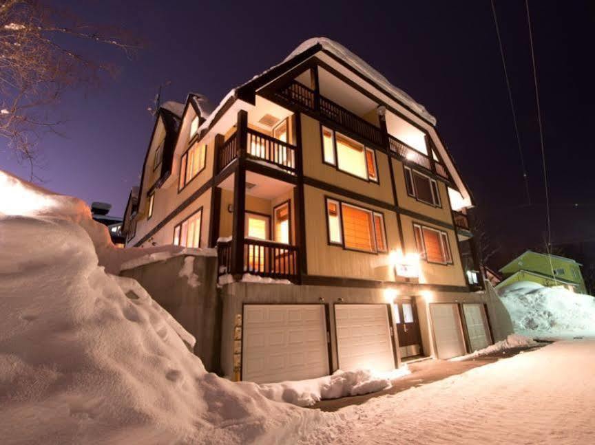 Kamakura Apartments Ōmagari Eksteriør billede